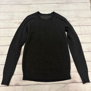 LULULEMON Men’s Crew Neck Sweater Size Small